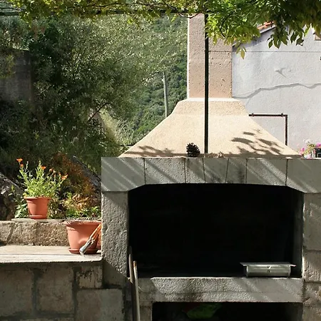 With Parking Space Trpanj, Peljesac - 257