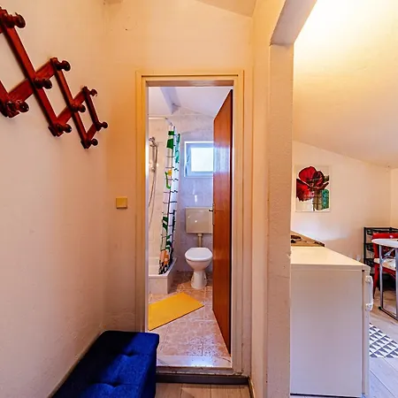 With Parking Space Trpanj, Peljesac - 257 Daire Trpanj