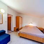 Apartament With Parking Space Trpanj, Peljesac - 257 Trpanj