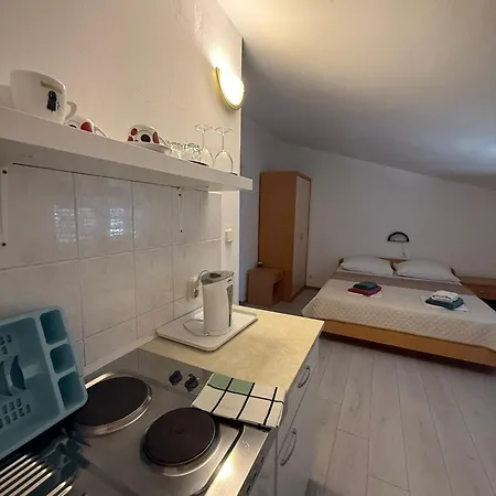 With Parking Space Trpanj, Peljesac - 257 Daire Trpanj