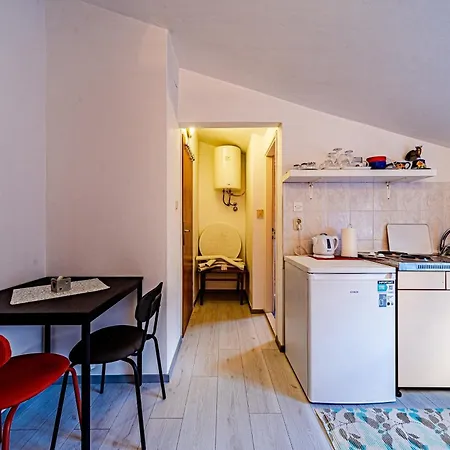 Apartman With Parking Space Trpanj, Peljesac - 257 Trpanj