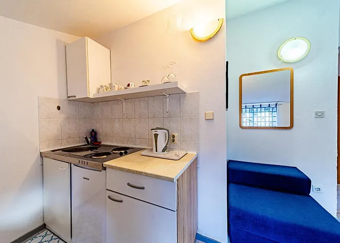 With Parking Space Trpanj, Peljesac - 257 *